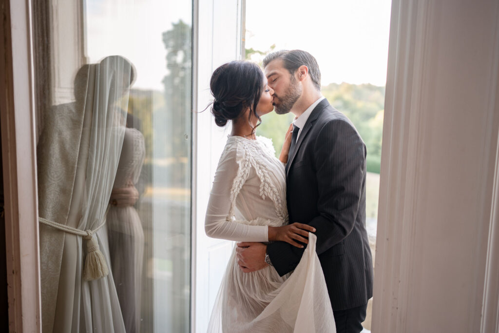 bride and groom at Chateau Bouffemonte by Lake of the Ozarks wedding photographer The Bennetts