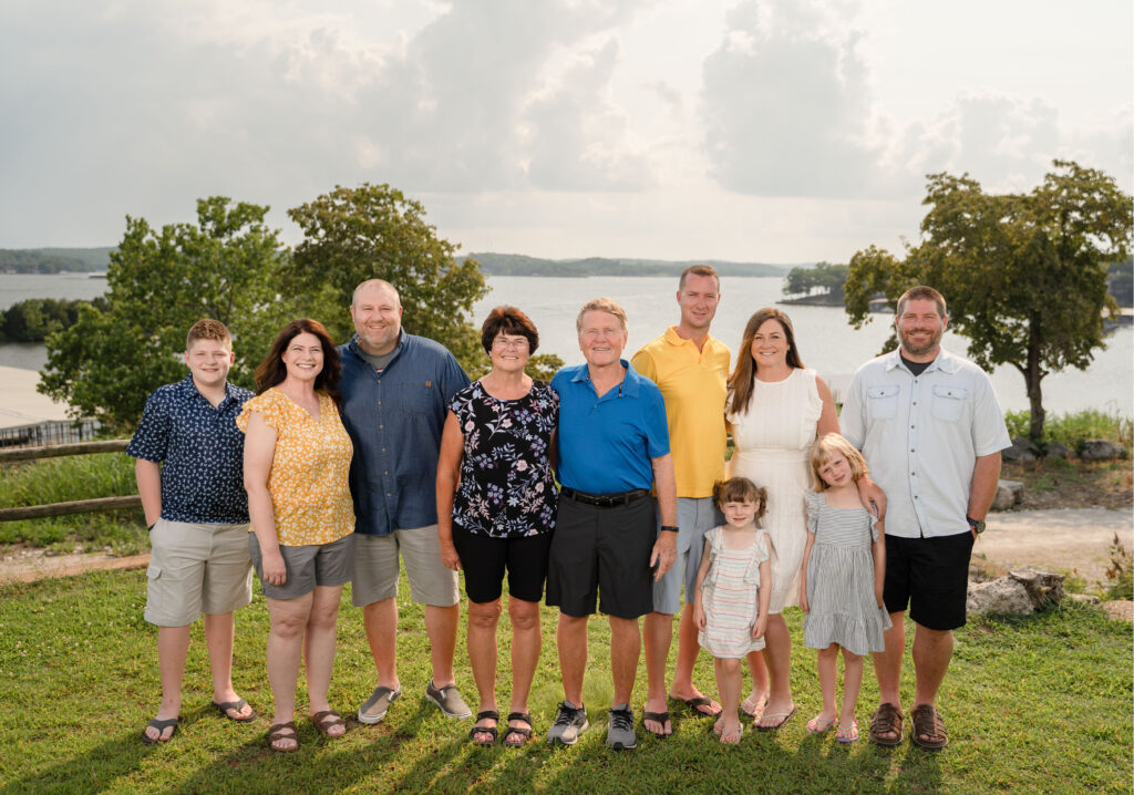 family portrait at Lodge of Four Seasons by Lake of the Ozarks photographer The Bennetts