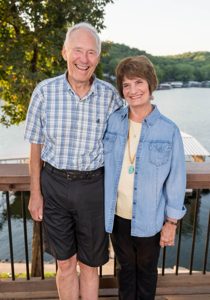 family reunion photographer at the Lake of the Ozarks