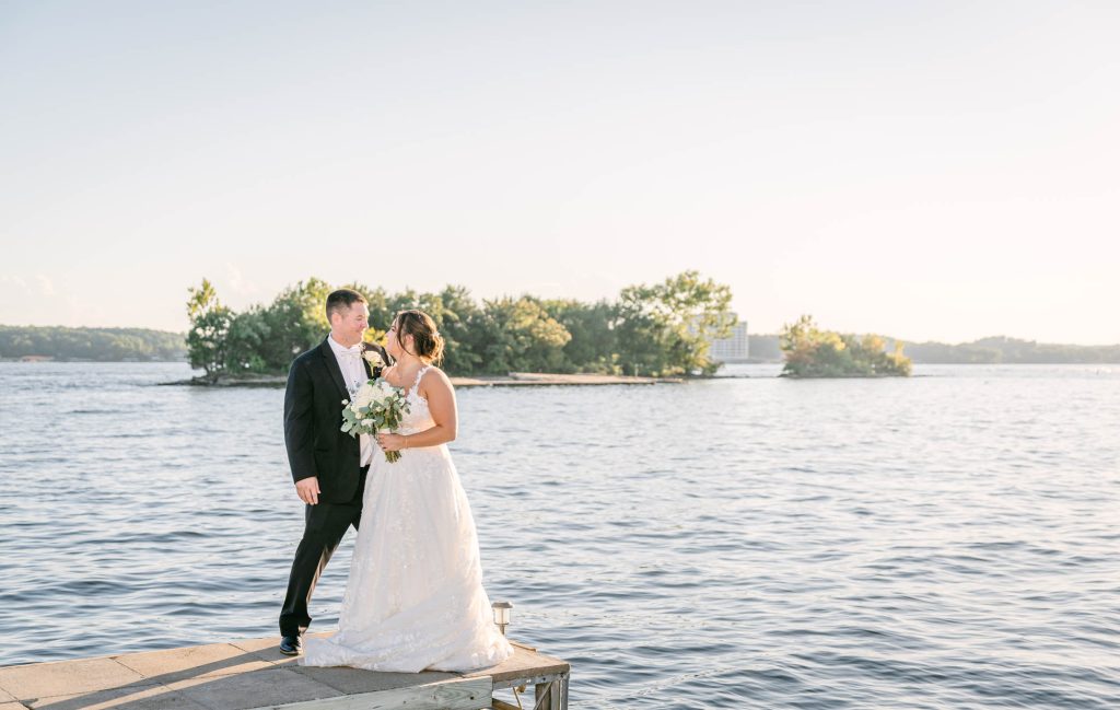 best place to propose at the Lake of the Ozarks lodge of four seasons